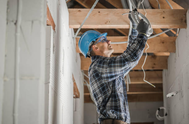 Best Emergency Electrical Repair  in Wilton Manors, FL