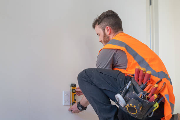 Best Electrical Installation Contractor  in Wilton Manors, FL
