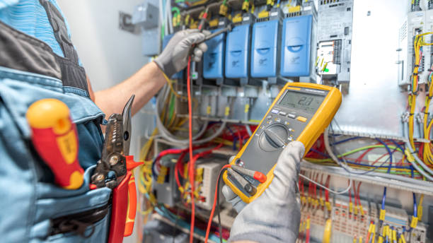 Professional Electrician in Wilton Manors, FL